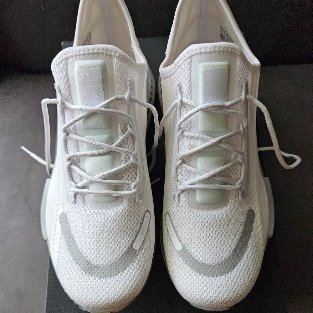 Adidas NMD R1 Spectoo White Men's Size 7.5